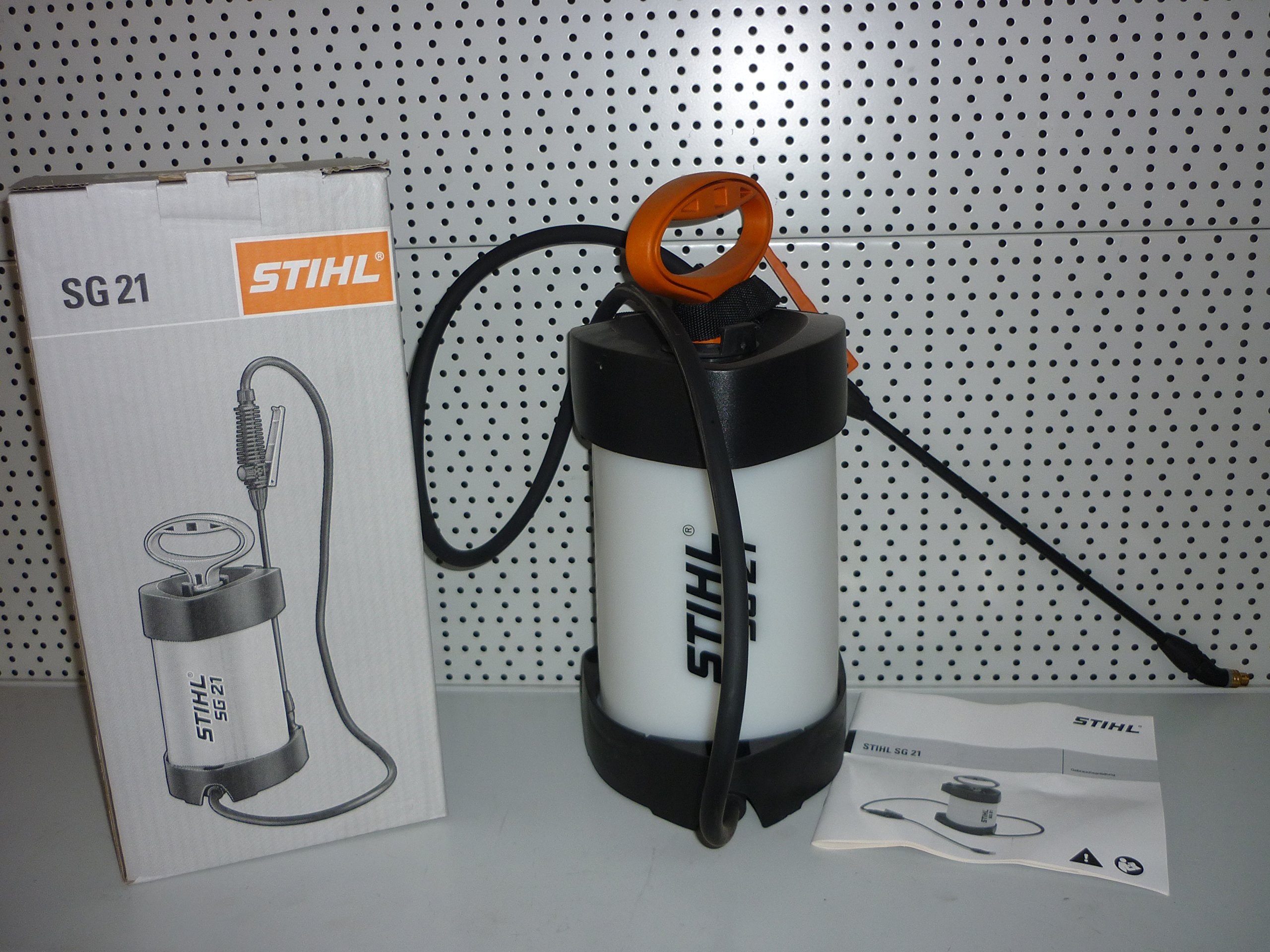 Stihl Genuine 4255 019 4921 SG 21 Sprayer - Amazon.com